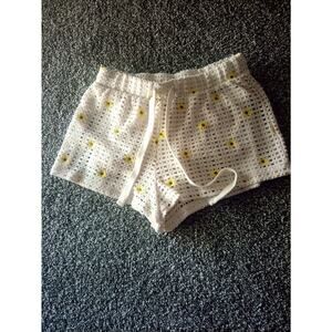 No Boundaries Yarn Short Woman's Size S Sunflower Design